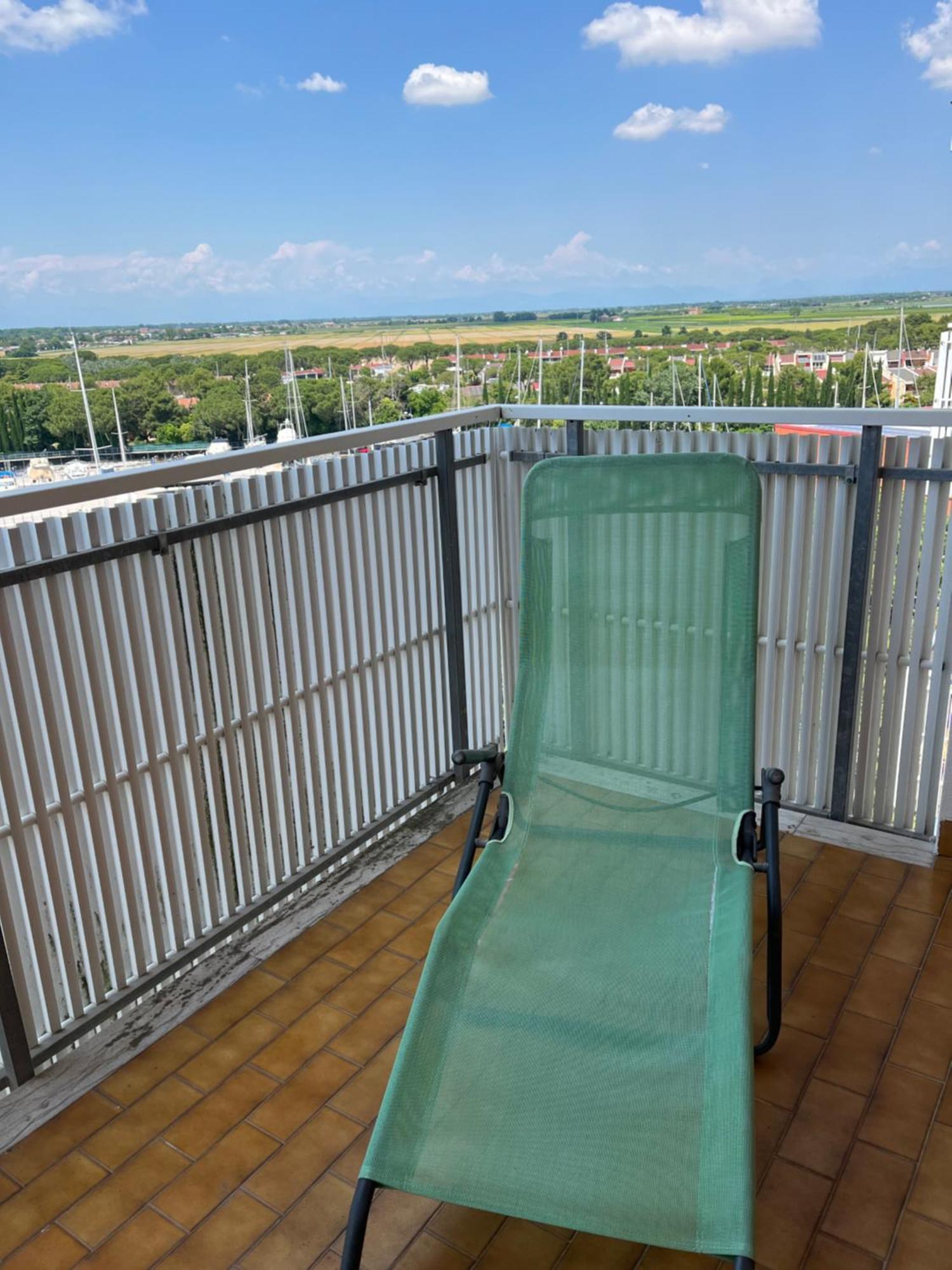 Signora Ruth - Aprilia Residence Априлия-Мариттима Экстерьер фото